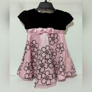 George |  Infant Girl's 2T/24 Month Black Velor & Pink Satin Floral Dress W/ Tul